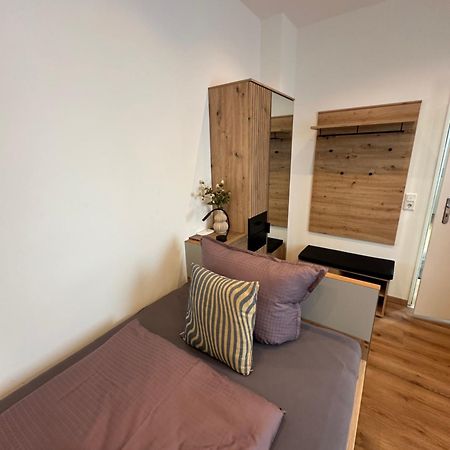 Artemis Zimmervermietung 5 Ein Bettzimmer Sundern Eksteriør billede