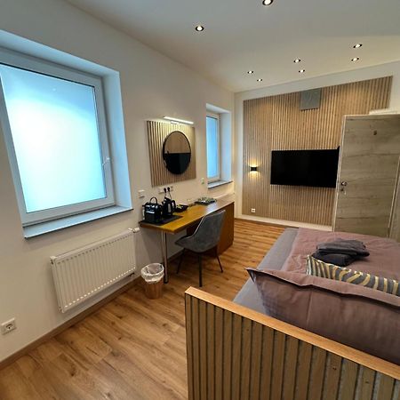 Artemis Zimmervermietung 5 Ein Bettzimmer Sundern Eksteriør billede